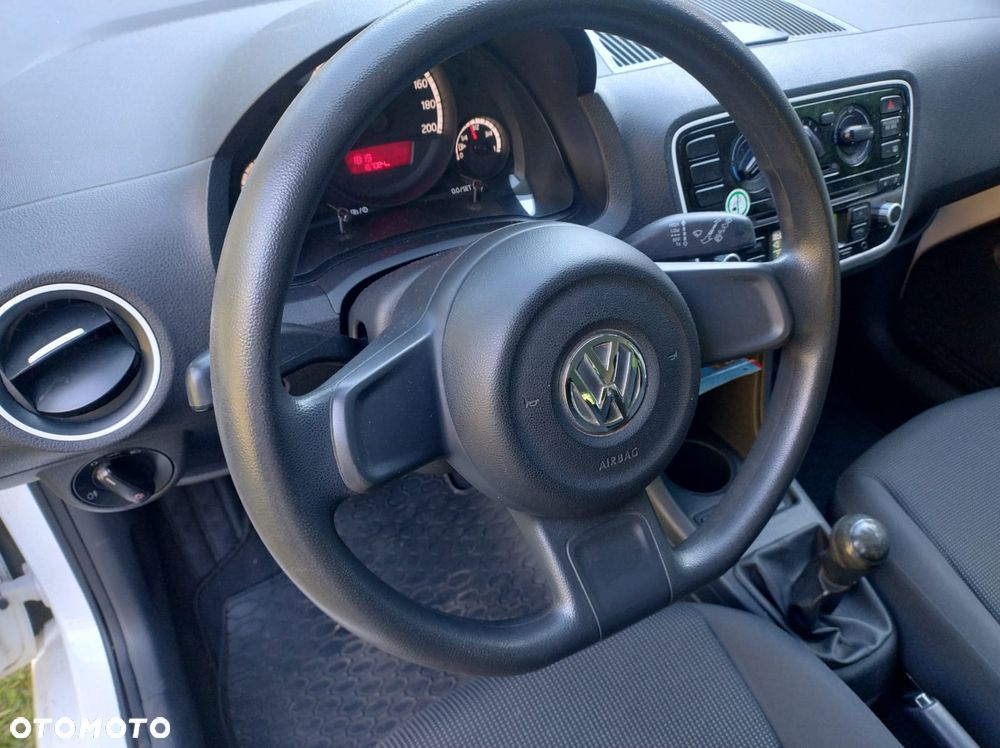 Volkswagen up! - 15