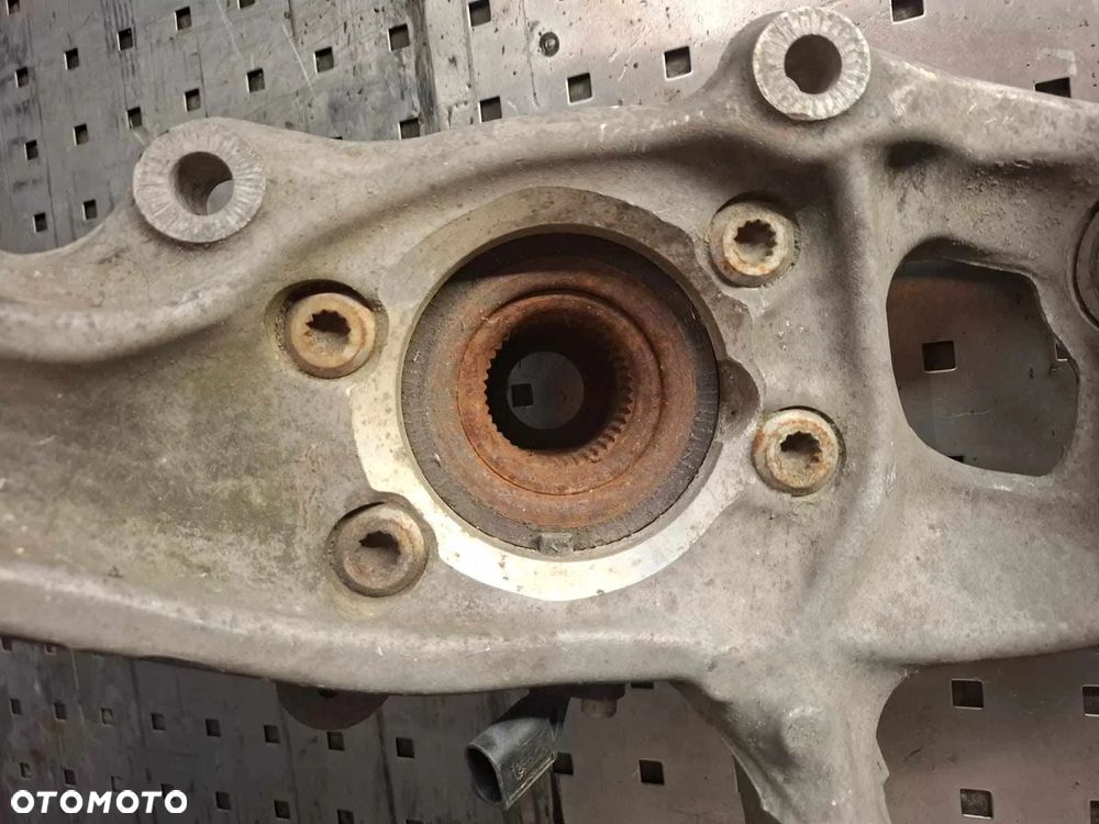 ZWROTNICA PRAWA PRZEDNIA PRZÓD AUDI A6 C7 4G0 - 5