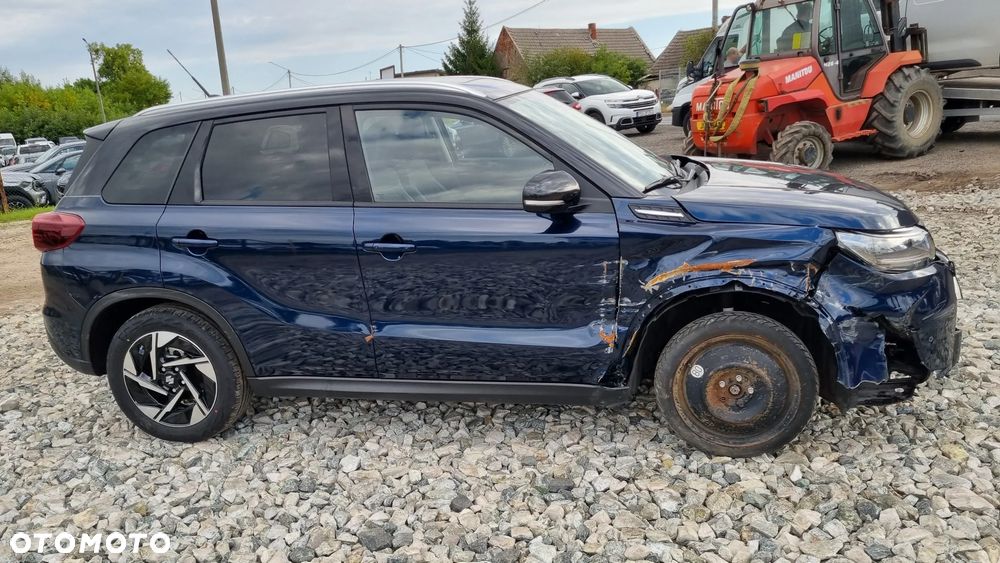 Suzuki Vitara - 11