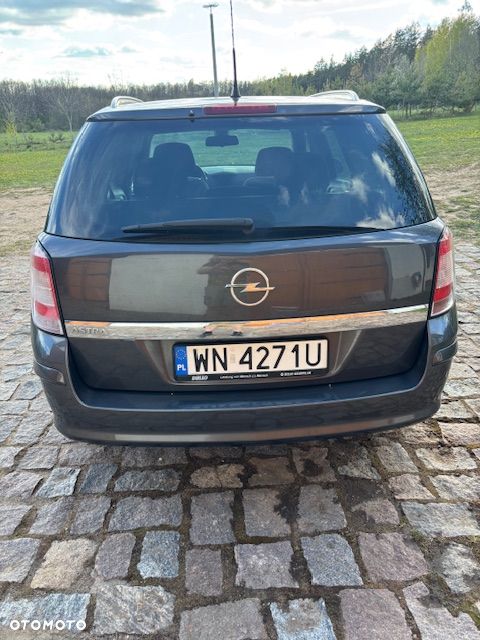 Opel Astra 1.6 Color Edition - 8