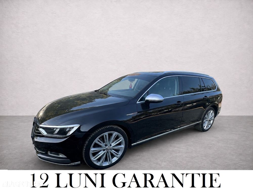 Volkswagen Passat - 1