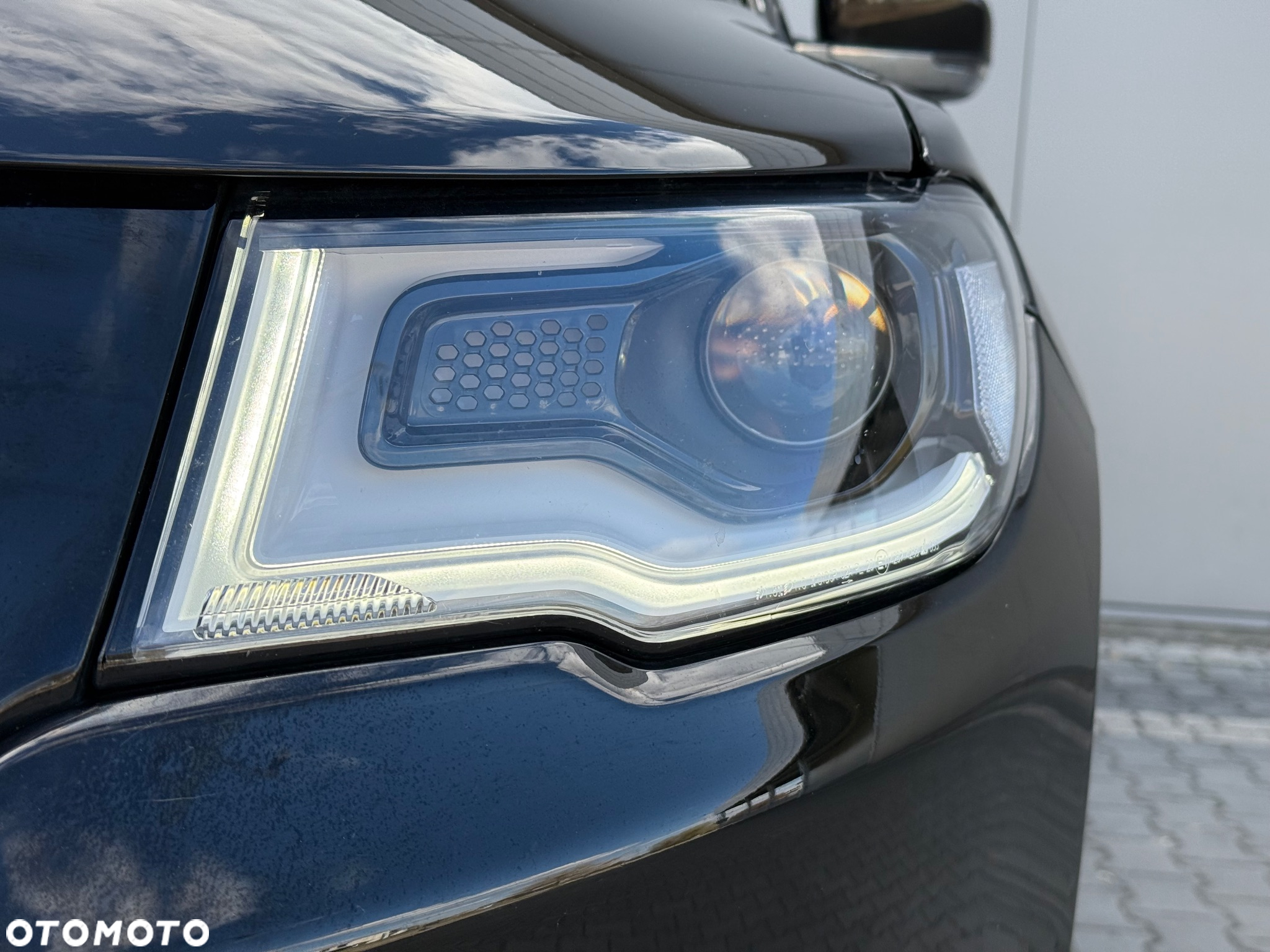 Jeep Compass - 37