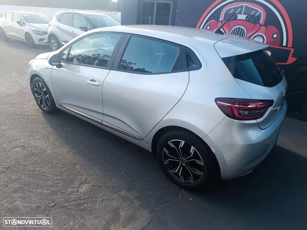Renault Clio 1.0 TCe Exclusive - 4