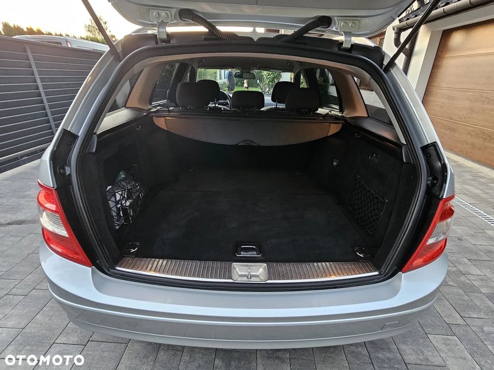 Mercedes-Benz Klasa C 200 CDI DPF BlueEFFICIENCY - 5