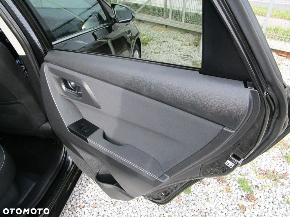 Toyota Auris - 30