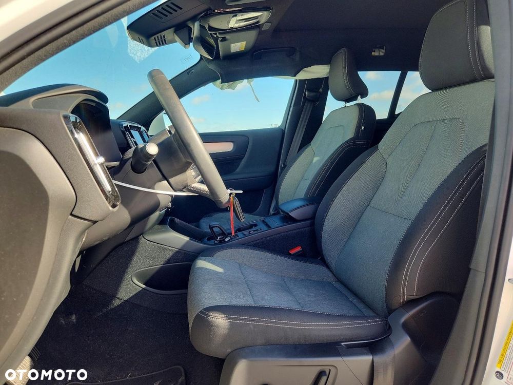 Volvo XC 40 - 8