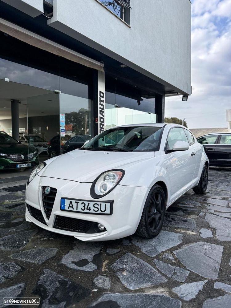 Alfa Romeo MiTo 1.6 JTD Distinctive - 1