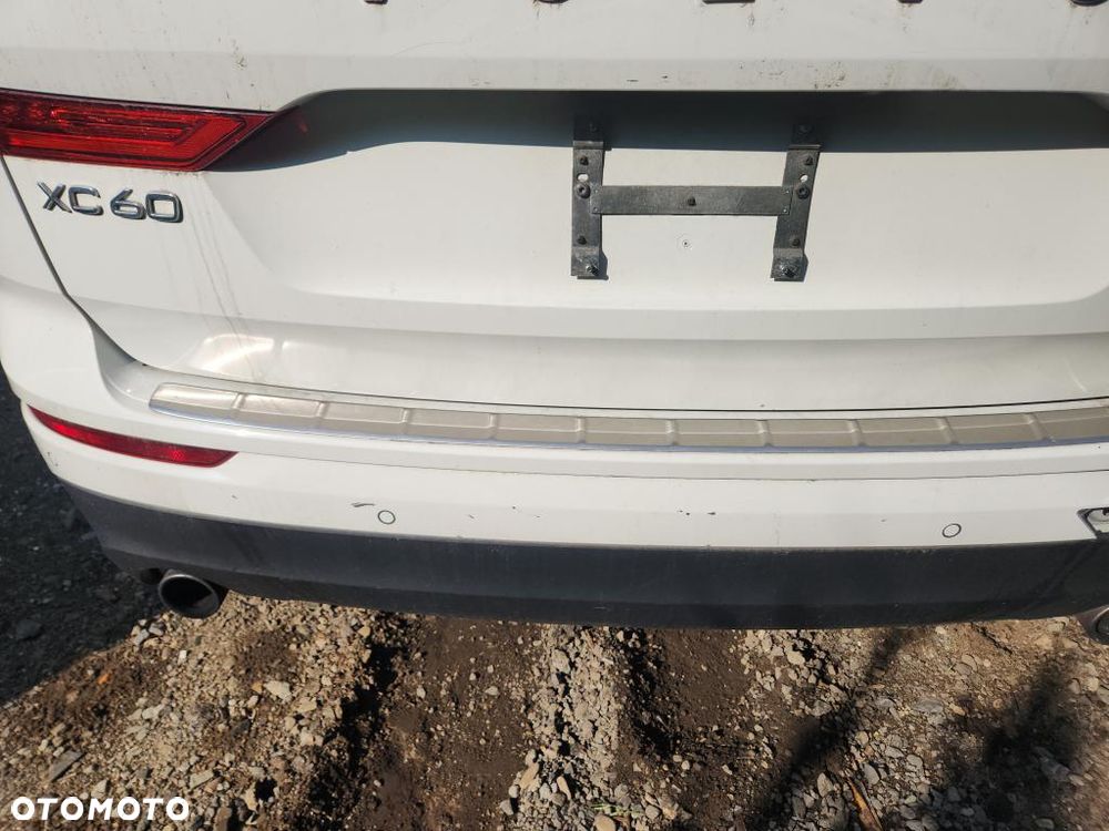 Volvo XC 60 - 30