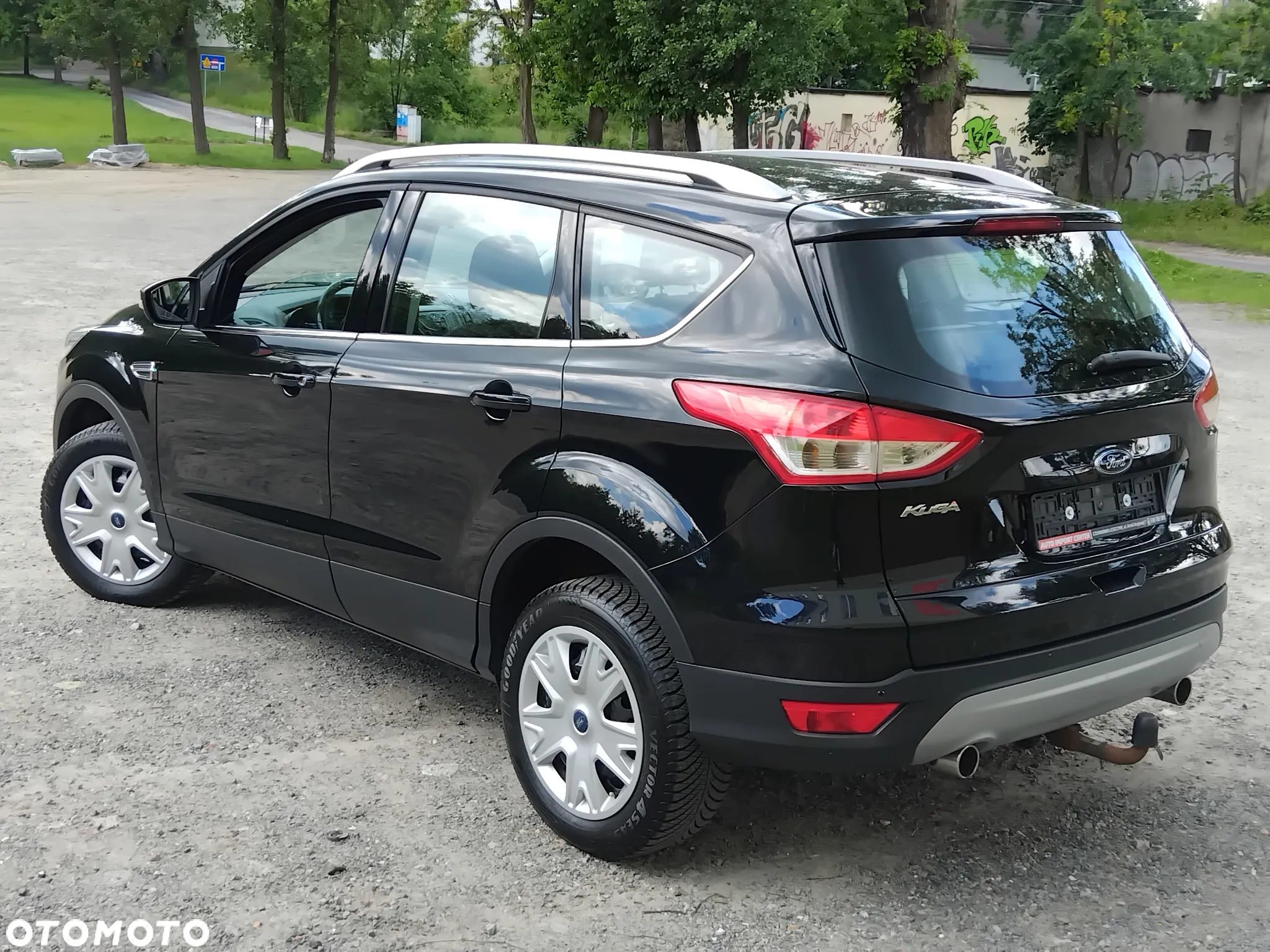 Ford Kuga - 24