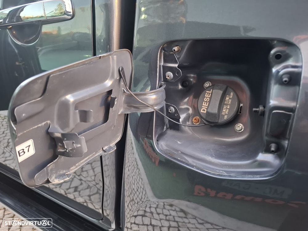 Isuzu D-Max 4x4 Cabine Dupla Auto Premium - 56