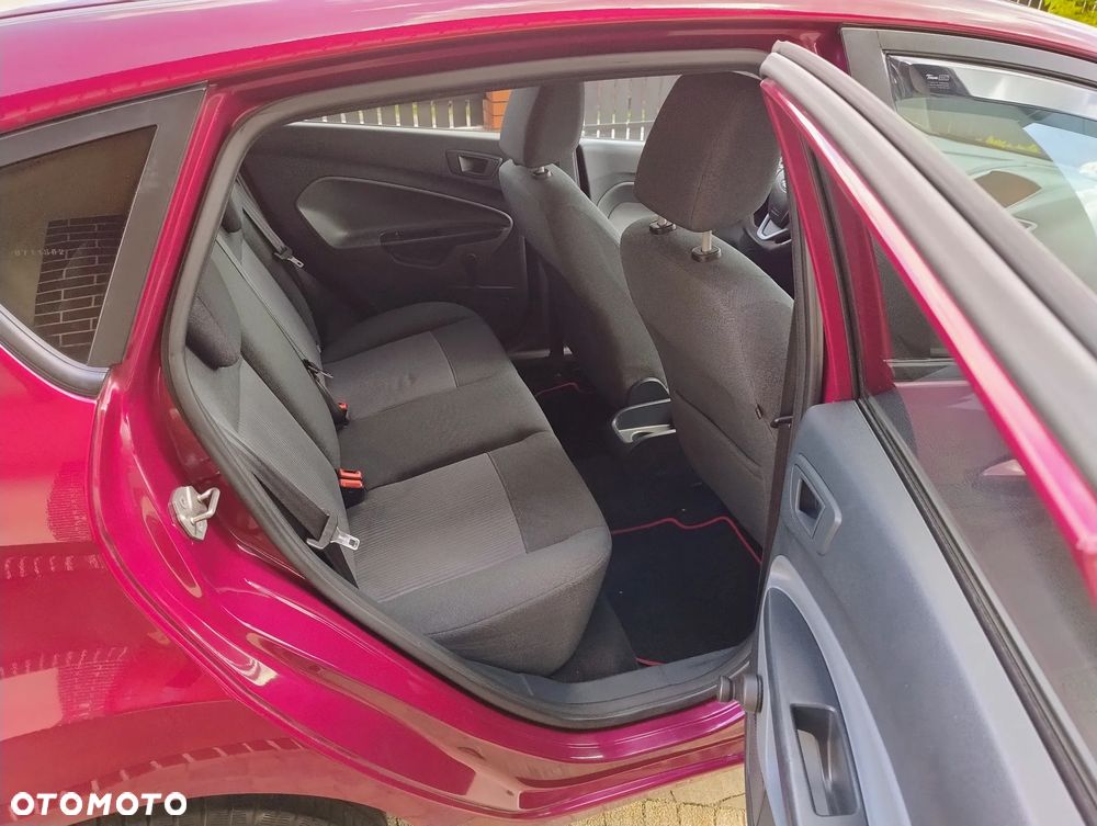 Ford Fiesta - 14