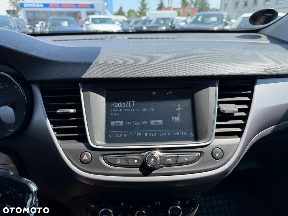 Opel Crossland X - 15