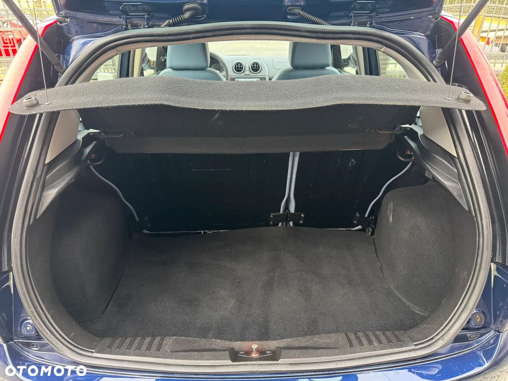 Ford Fiesta 1.4 Fun - 33