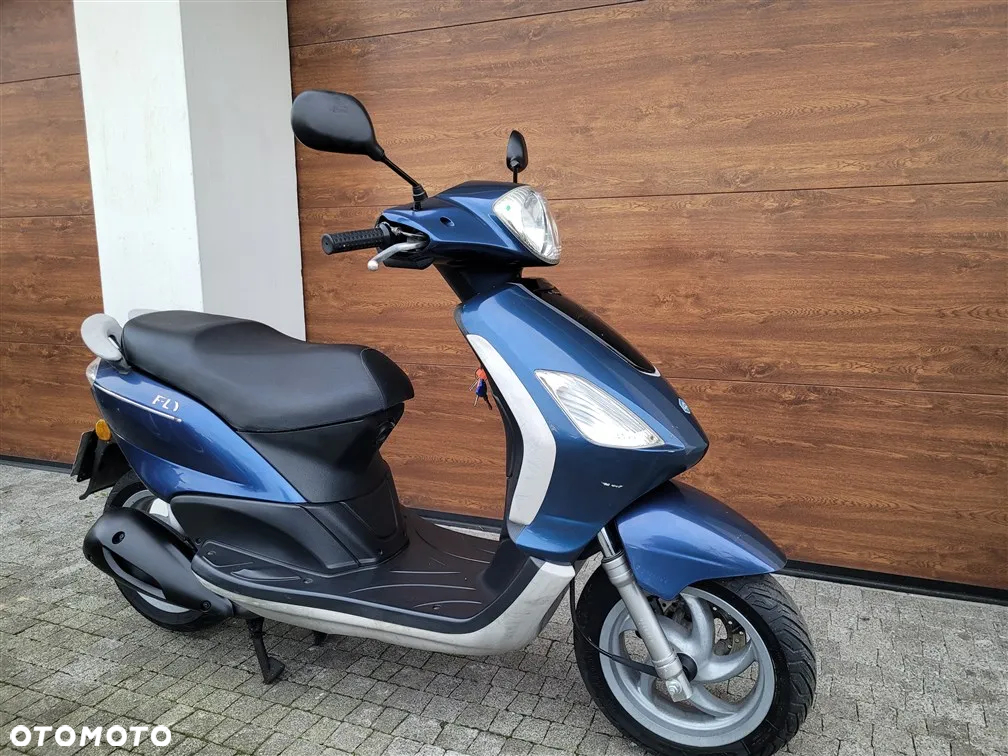 Piaggio FLY - 18