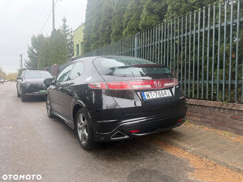 Honda Civic - 4