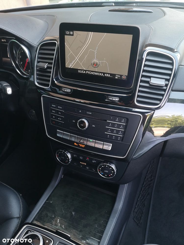 Mercedes-Benz GLS 400 4Matic 9G-TRONIC - 17