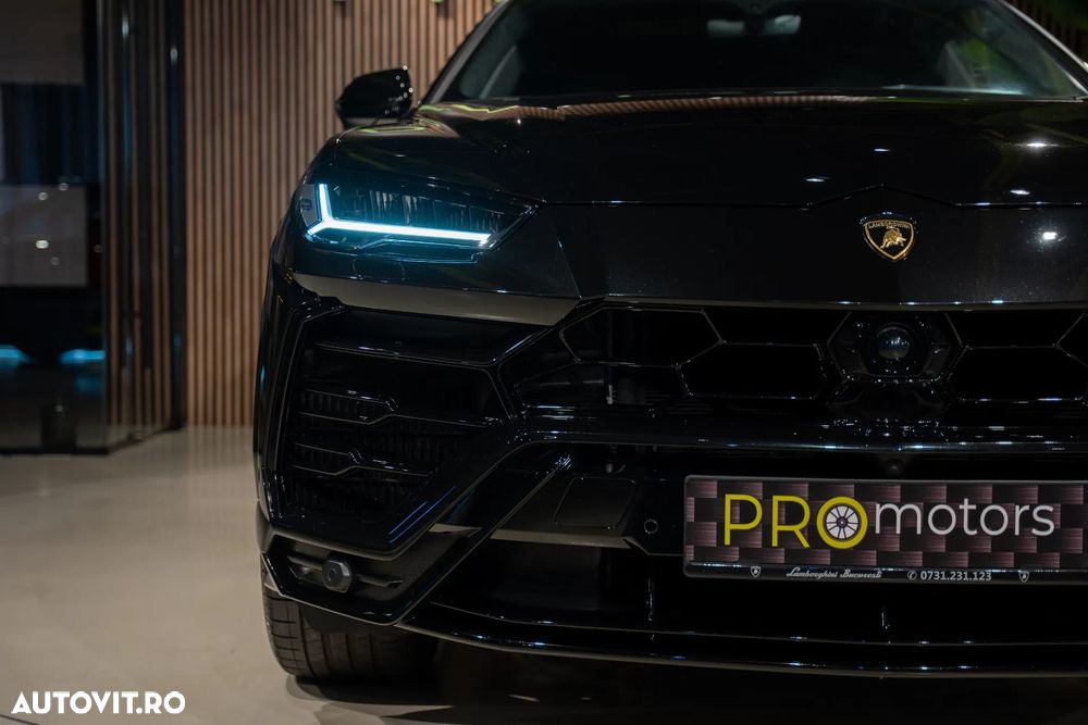 Lamborghini URUS - 9