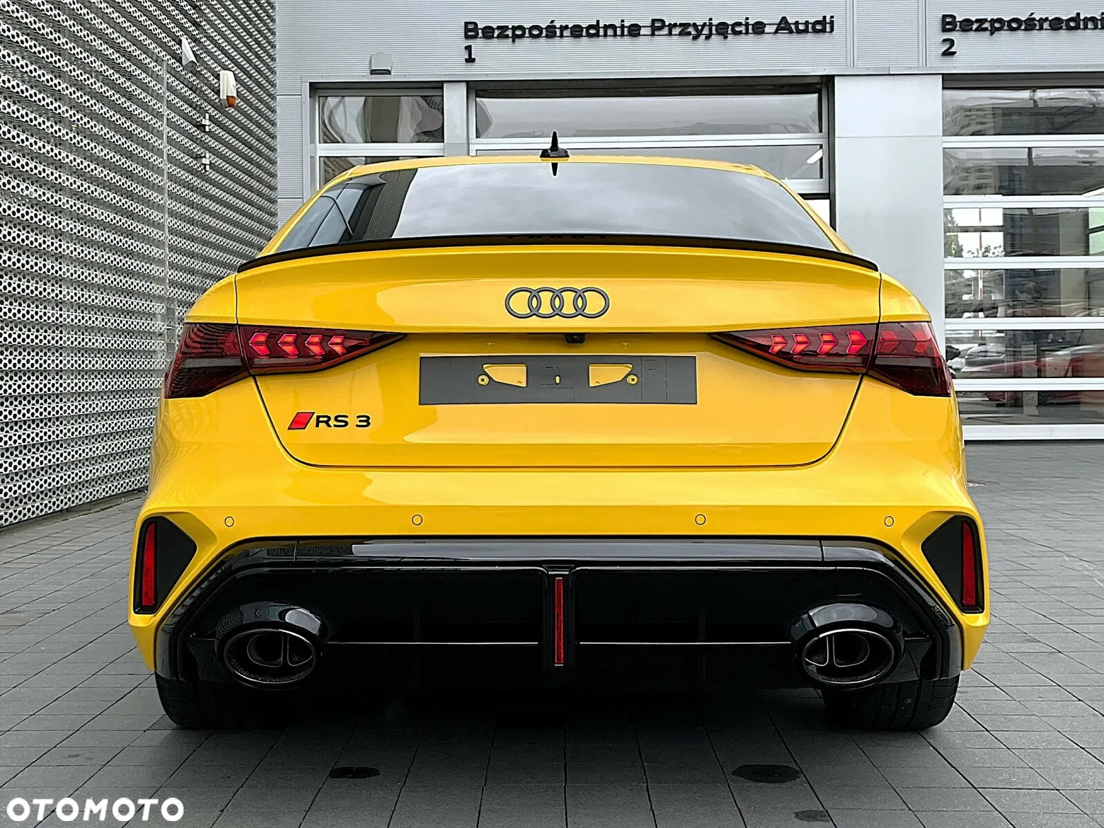 Audi RS3 Limousine - 11