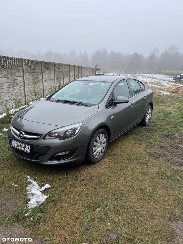 Opel Astra 1.6 Active - 1