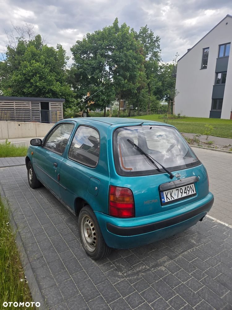 Nissan Micra - 4