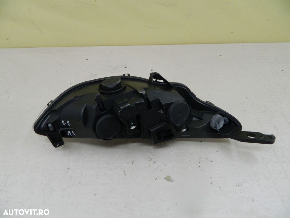 Far stanga Ford B-Max Halogen, 2012, 2013, 2014, 2015, 2016, 2017, cod origine AV11-13W030-AG. - 6