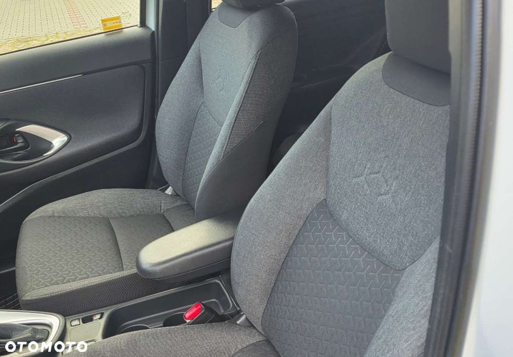 Toyota Yaris Cross - 9