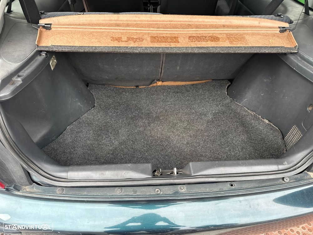 Honda Civic 1.4i S - 11