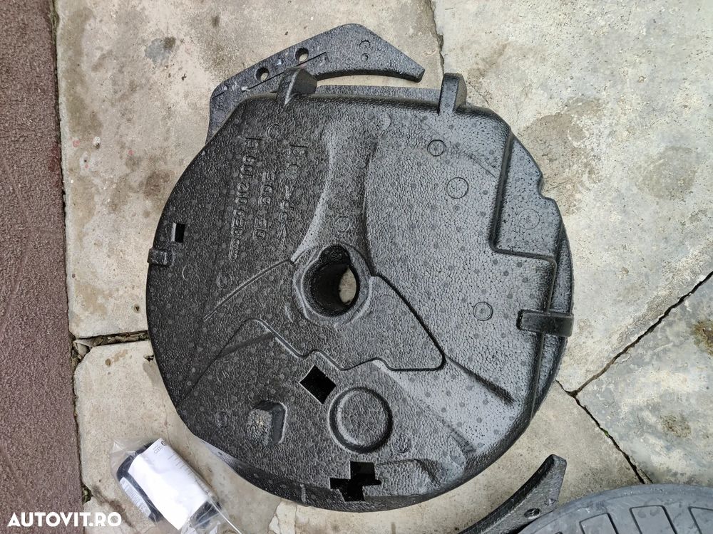 Suport pentru kit reparatie roata si  carlig Seat Exeo Audi A4 B6 B7 8E9012109F - 4