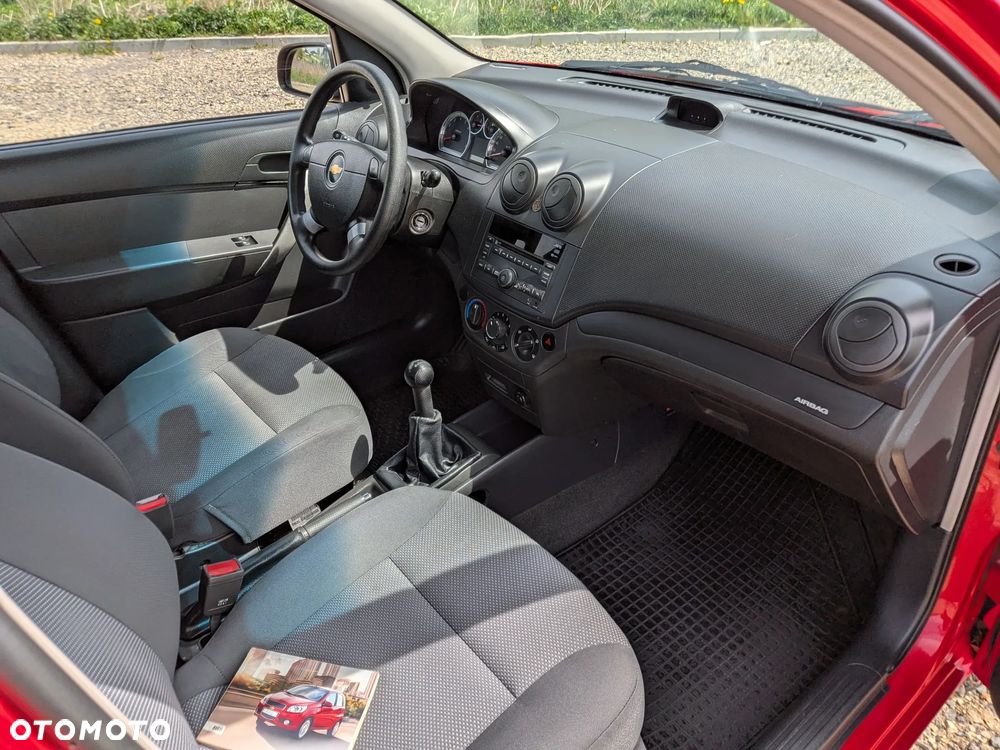 Chevrolet Aveo 1.2 16V Base+ - 23