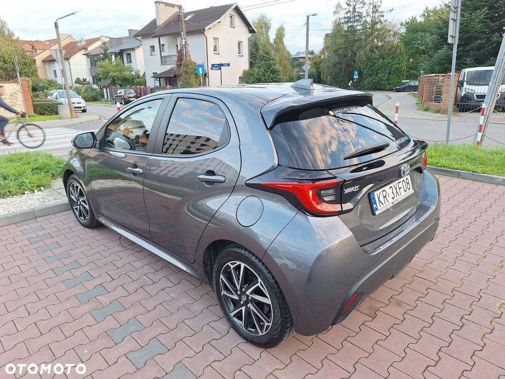 Toyota Yaris - 5