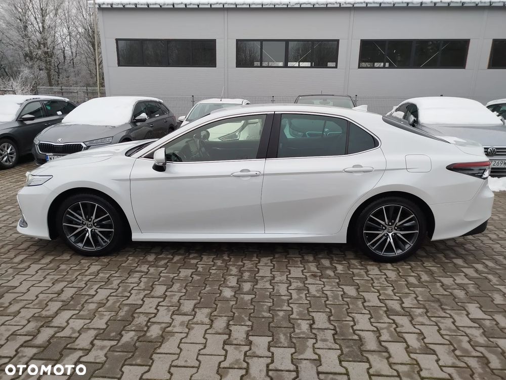 Toyota Camry 2.5 Hybrid Executive CVT - 6