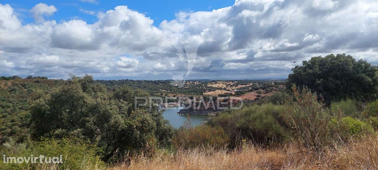 Terreno Rústico - Grande imagem: 2/3