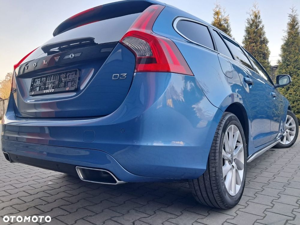 Volvo V60 D3 Edition - 13
