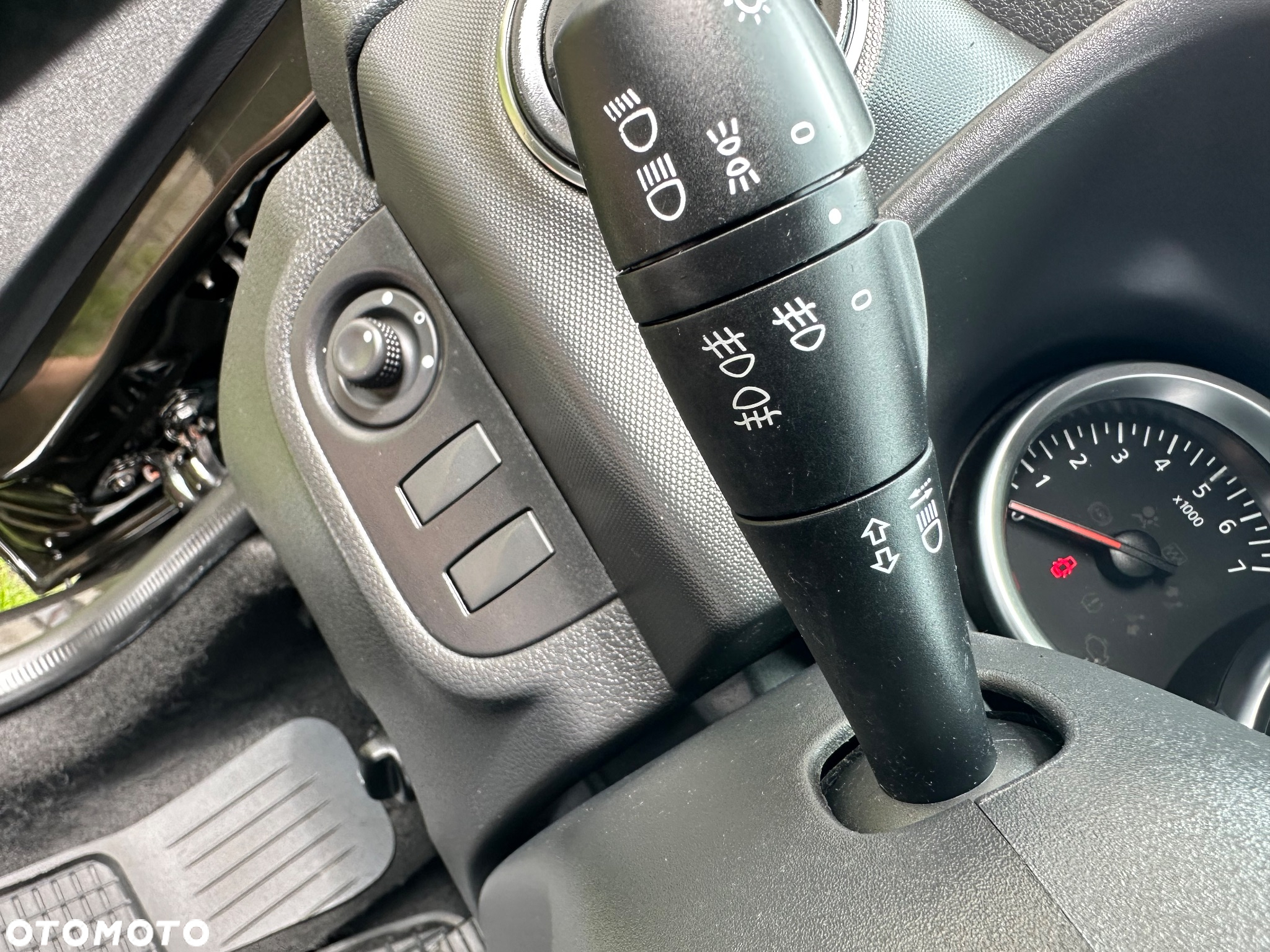Dacia Logan 1.0 SCe Laureate - 20