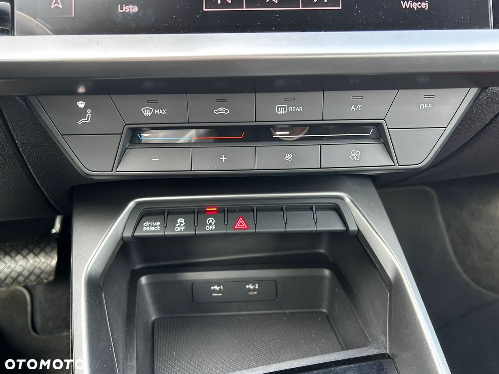 Audi A3 Sportback 35 TFSI S tronic - 22