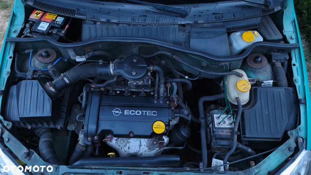 Opel Corsa 1.2 16V Comfort - 30