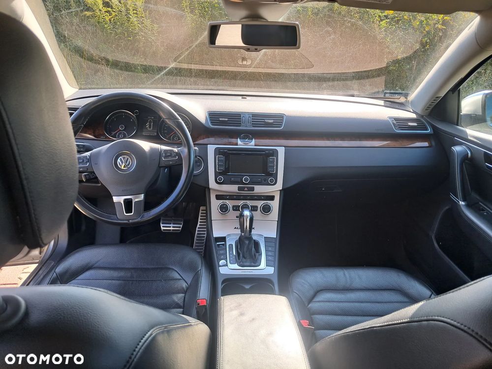 Volkswagen Passat Alltrack 2.0 TDI 4Mot DSG - 3