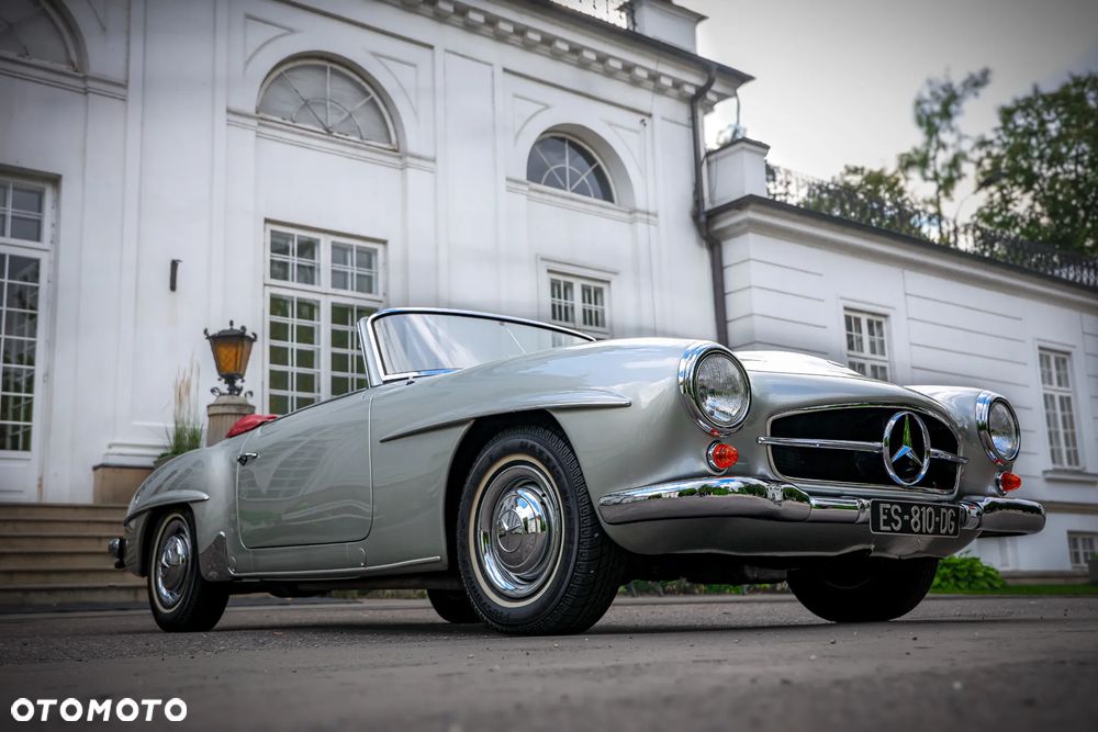 Mercedes-Benz SL - 1