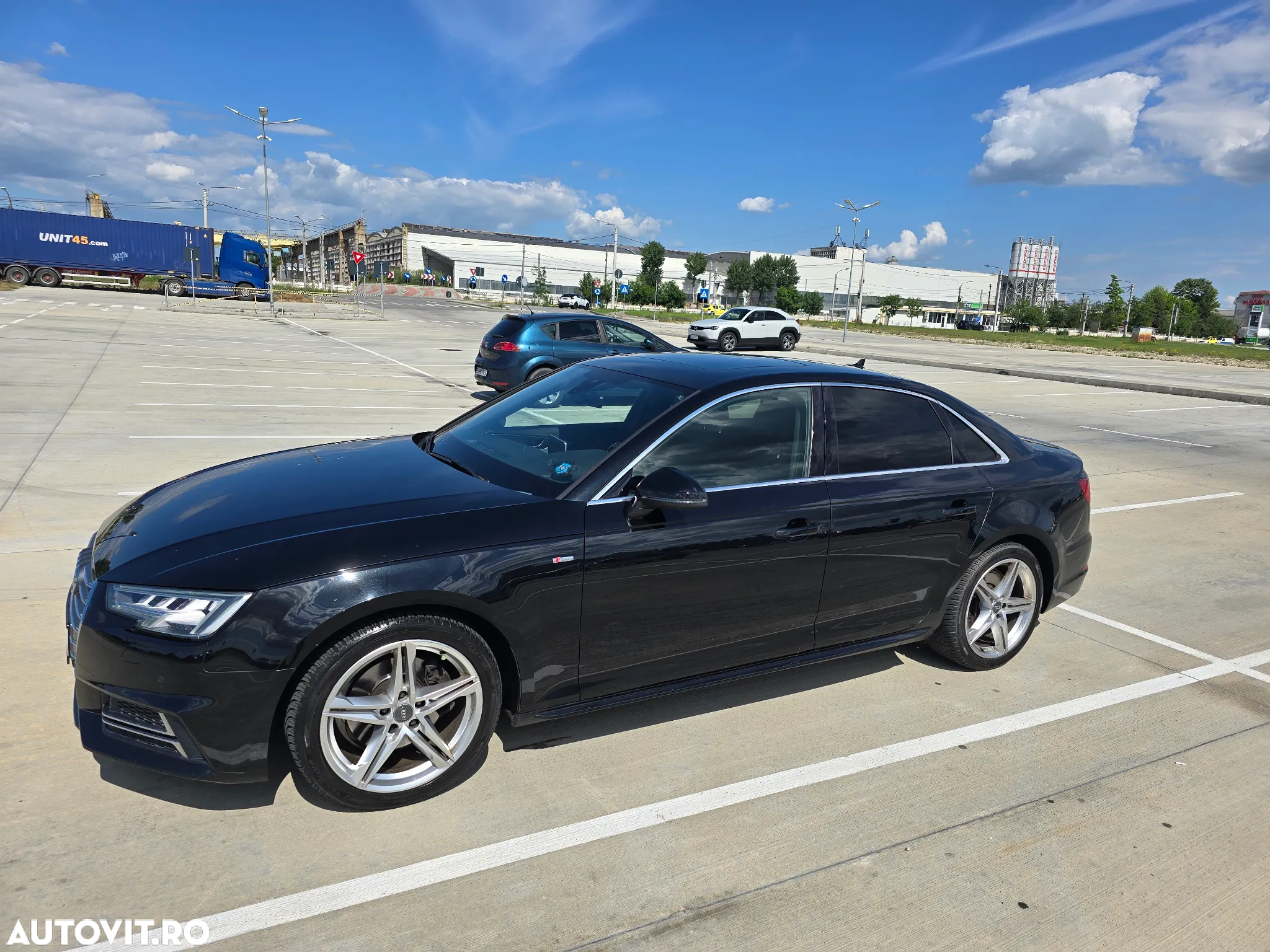 Audi A4 2.0 TDI S tronic Sport - 3