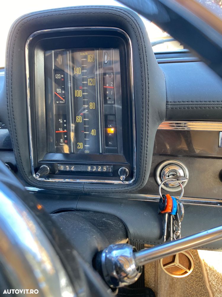 Mercedes-Benz W110/W111 - 11