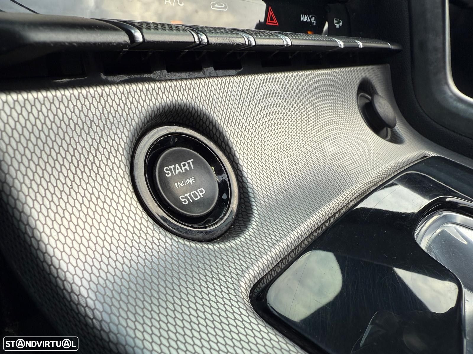 Jaguar F-Type 3.0 V6 S/C S Auto - 31