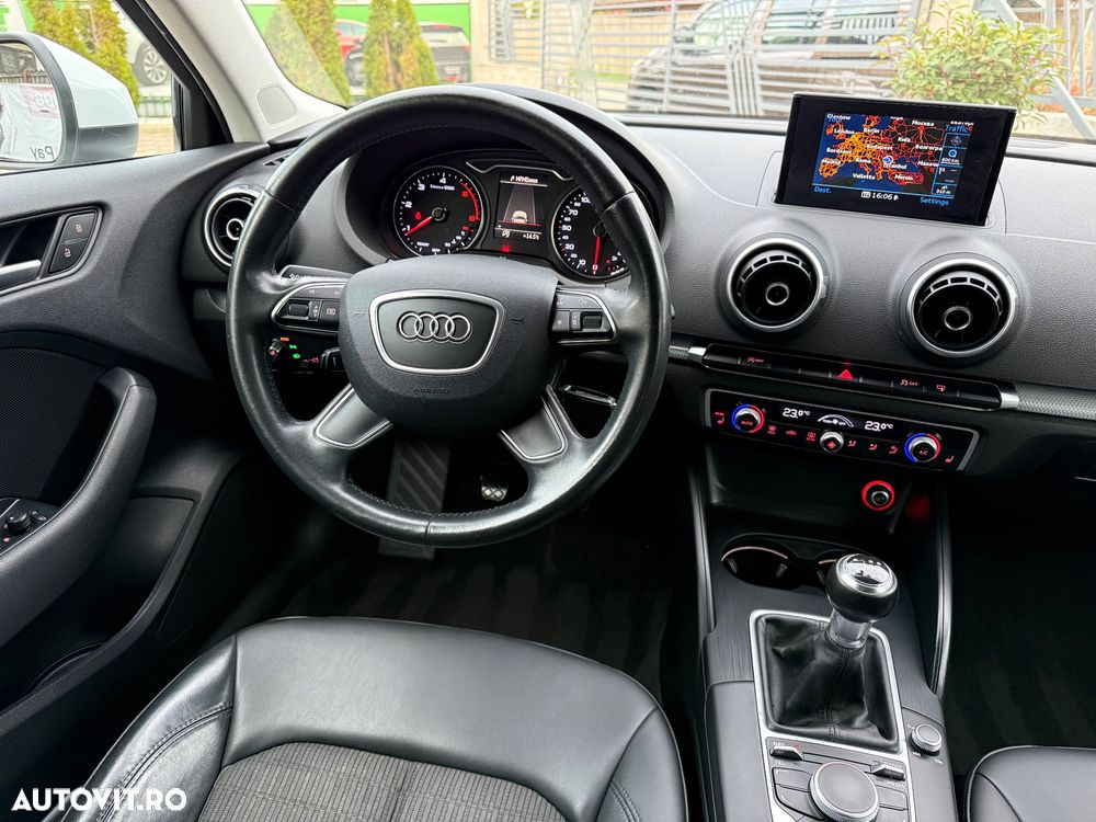 Audi A3 2.0 TDI Sportback Ambiente - 16