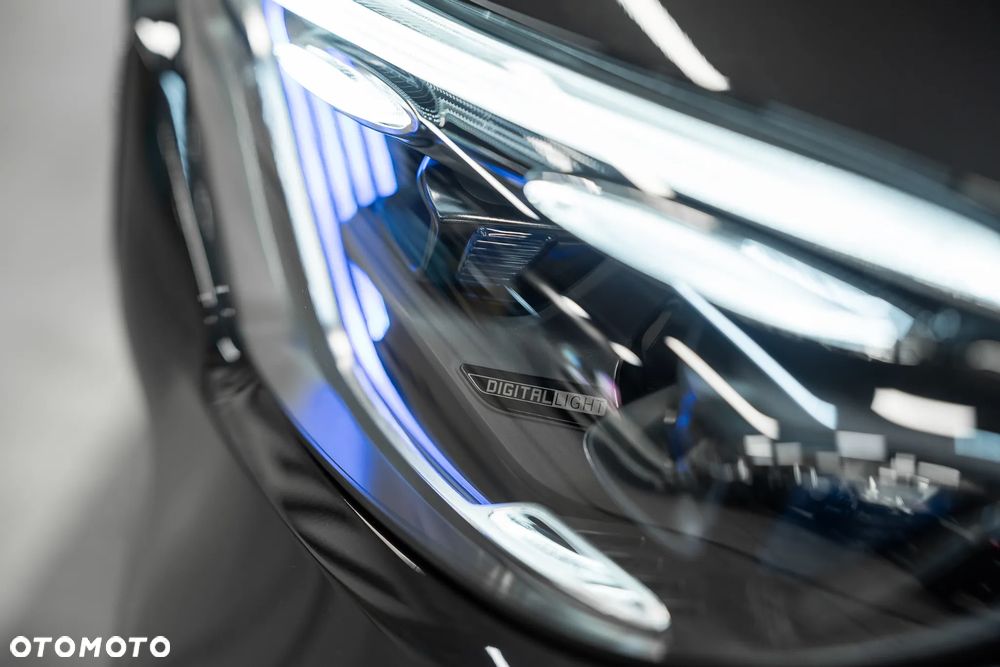 Mercedes-Benz GLC - 11