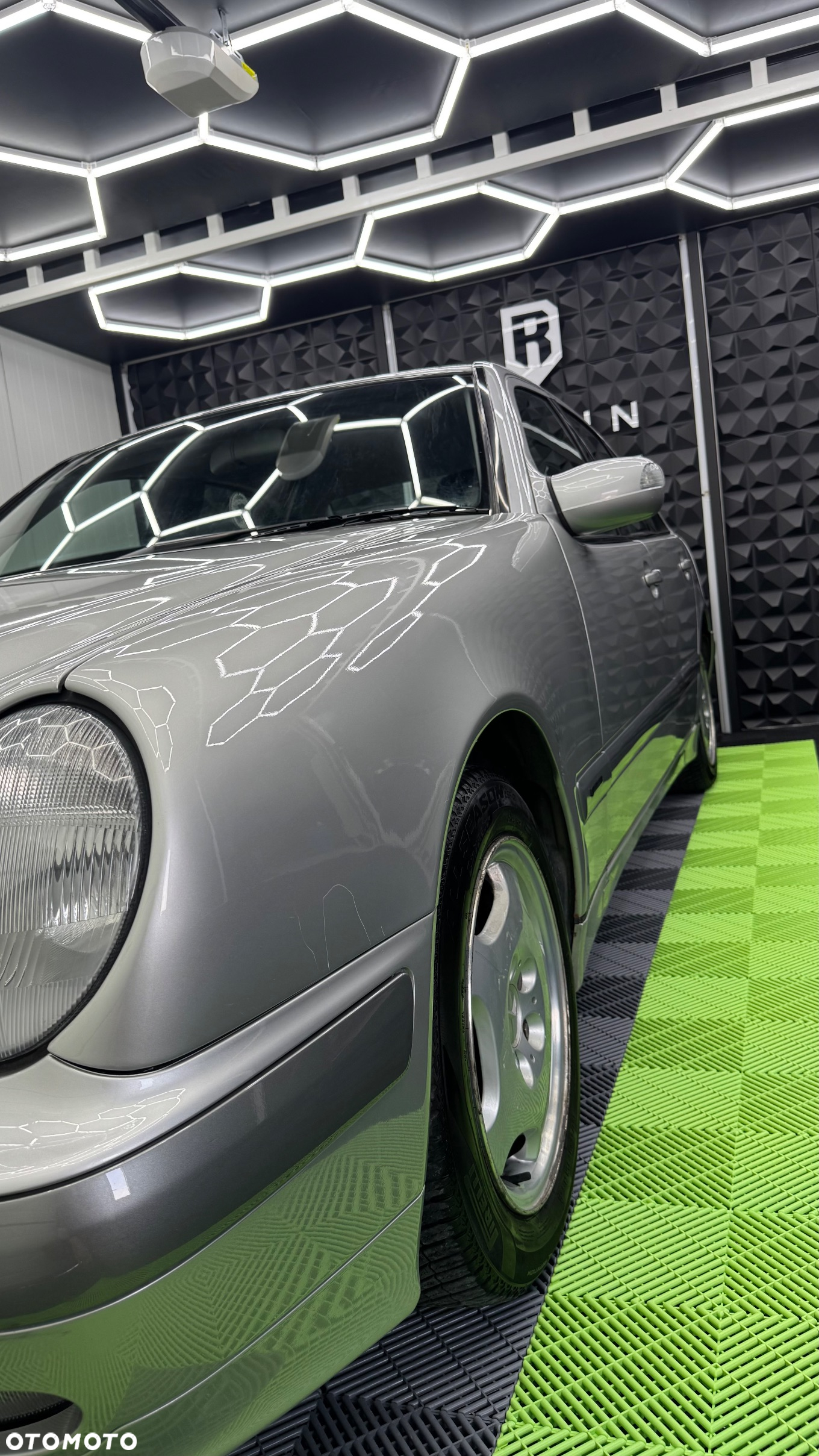 Mercedes-Benz Klasa E 200 Kompressor Classic - 7