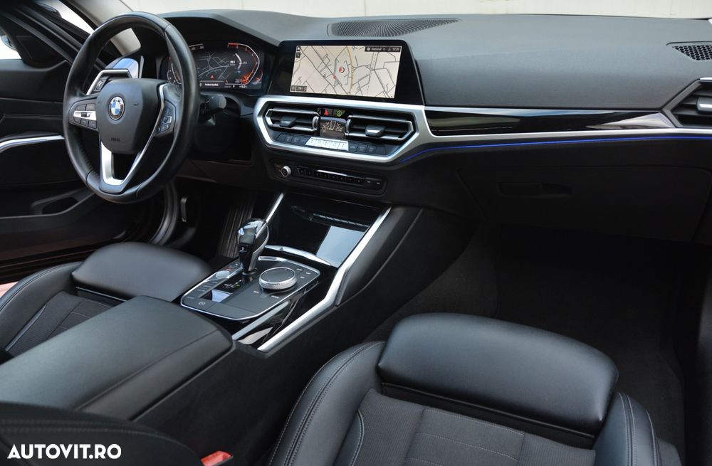 BMW Seria 3 320i AT - 16