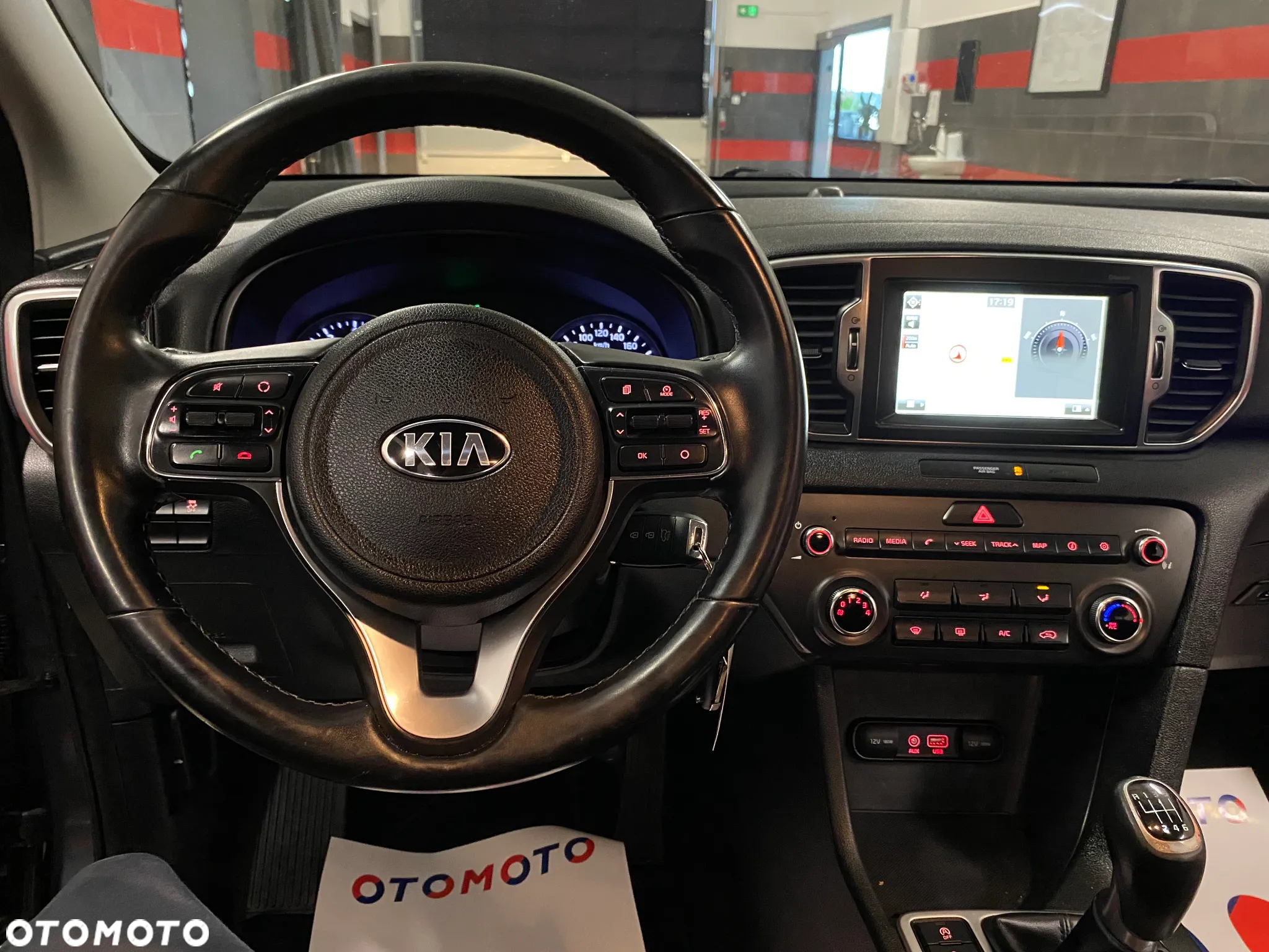 Kia Sportage 1.6 GDI 2WD Attract - 13