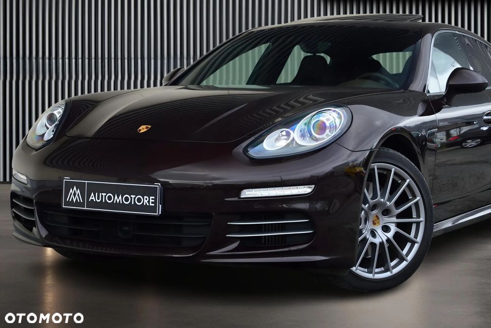 Porsche Panamera 4S - 2