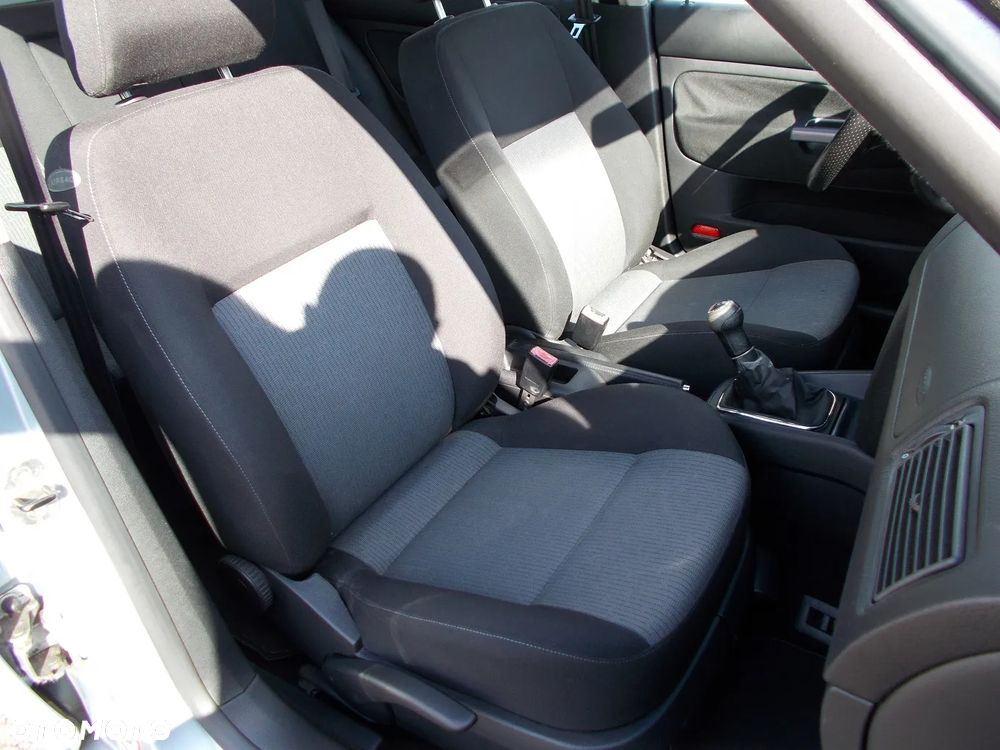 Volkswagen Golf Variant 1.6 Pacific - 14