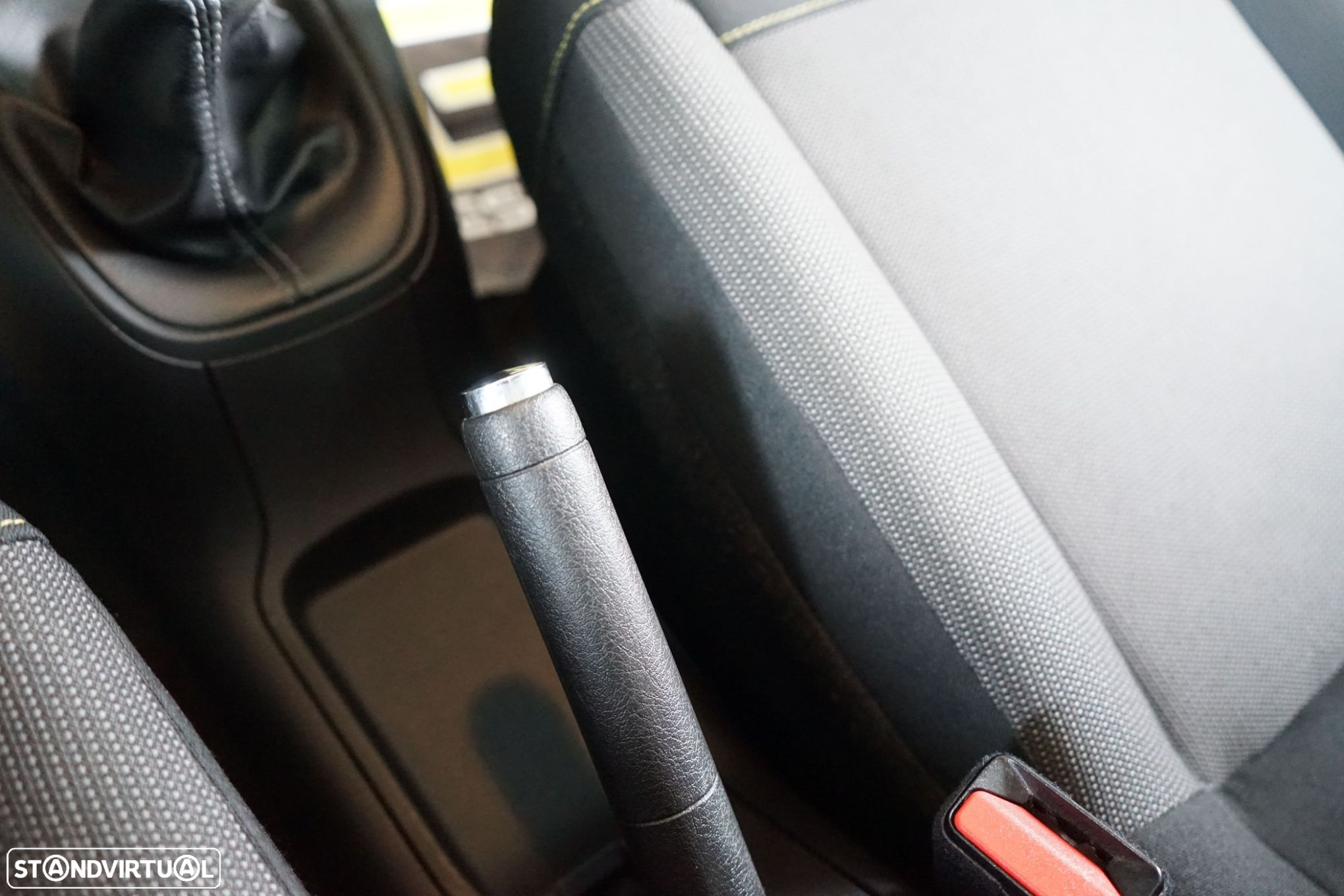 Citroën C3 1.2 PureTech Shine - 27