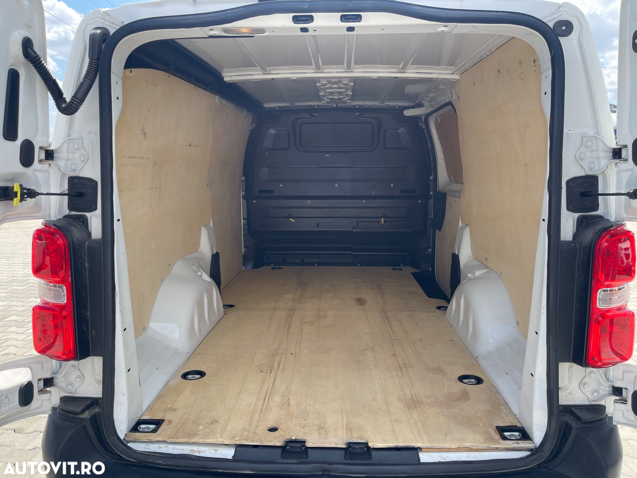 Citroën Jumpy - 8